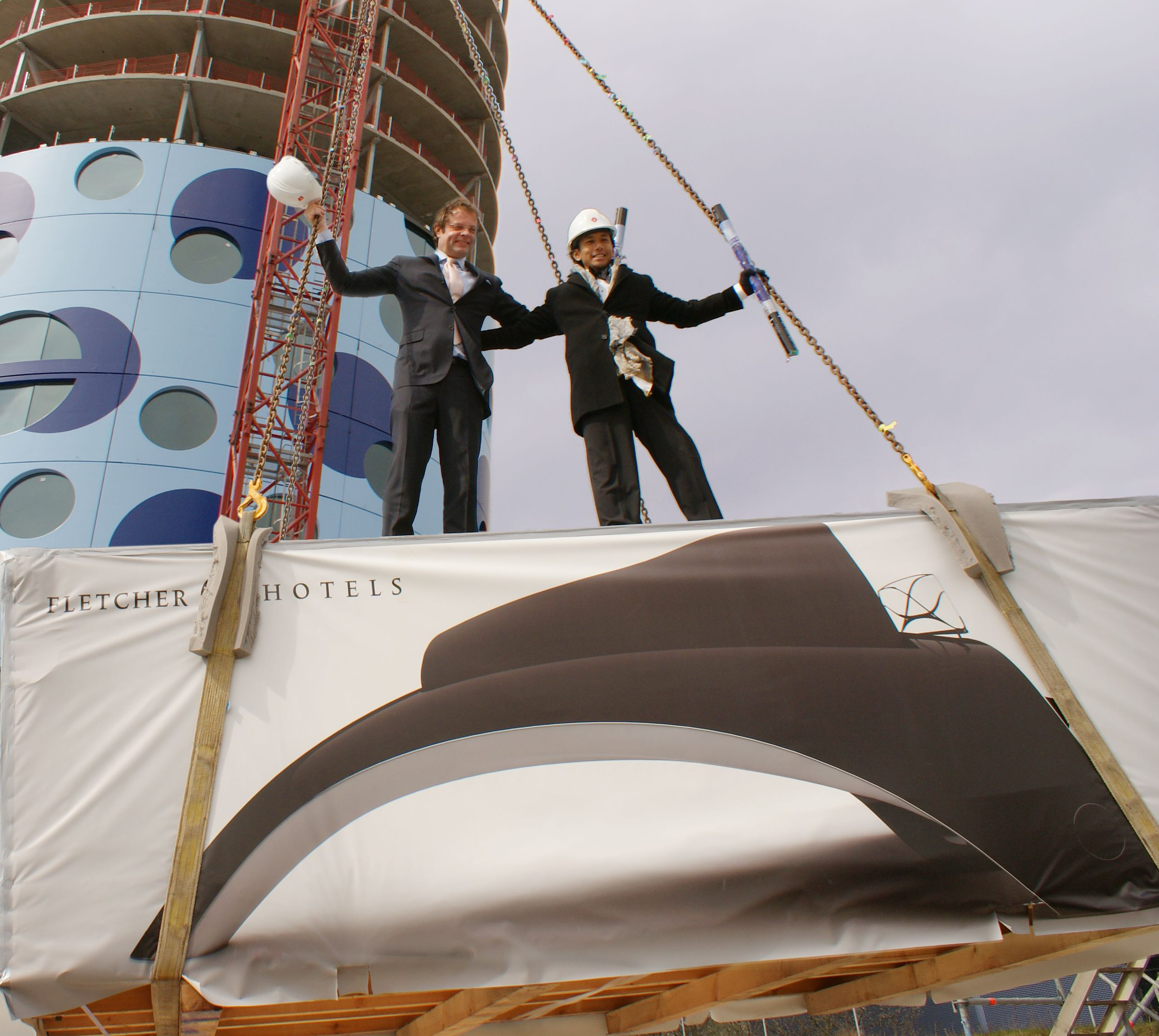 Grootste piano ter wereld op dak Fletcher