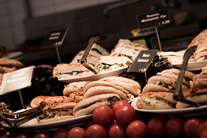 La Place opent zaak op Bali