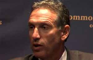 Starbuck-baas stapt op bij Groupon