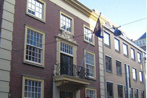 Holiday Inn Express aan Lange Houtstraat Den Haag