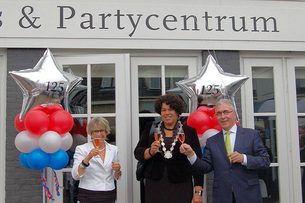 Leenders Catering en Party Centrum: Hofleverancier