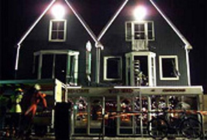 Volendammers mogen burgervader niet beledigen