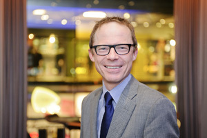 Maarten Nieuwenhuize nieuwe hotelmanager Park Plaza Vondelpark