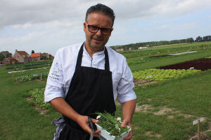 Edwin Vinke** wil naast eigen groente ook eigen vee