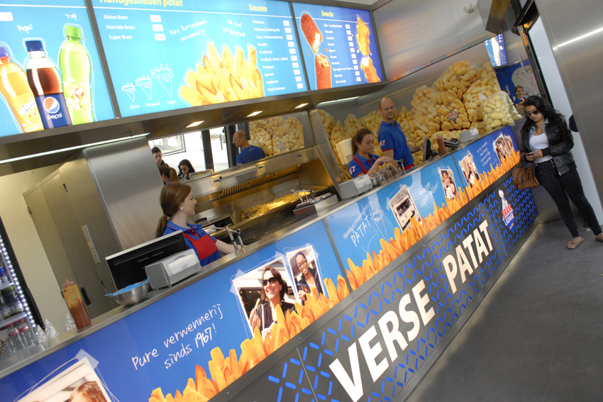 Aardappeloogstdag Bram Ladage druk bezocht