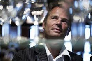 Samenwerkers Hutten verrassen met theaterproductie