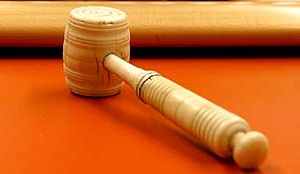 Eis 18 jaar cel voor dodelijk schot in hotel