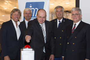 Fred Teeven lanceert app Veilige Horeca