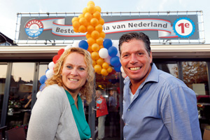 Klanten trots op Cafetaria Top 100-winnaar Van Holst