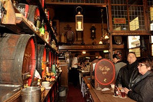Café Hoppe in Amsterdam wint Café Top 100