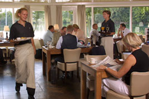 La Place in De Rotonde aan A2 in Enspijk