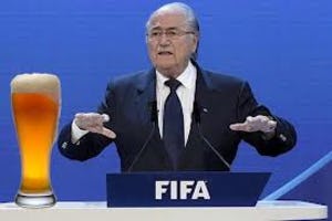 Blatter wil alcohol weren uit stadions