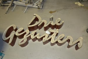 Caféspullen ex-zaken Sjoerd Kooistra geveild