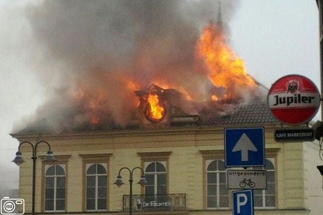Grand-café De Rechter verwoest door brand