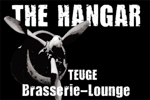 Brasserie naast landingsbaan vliegveld Teuge