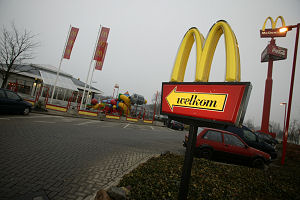 Omzet McDonald's licht gestegen in 2013