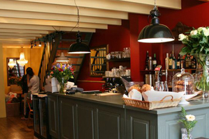 Amsterdamse patisserie verder als restaurant