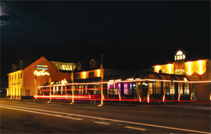 Hotel Restaurant Oud London kleurt oranje