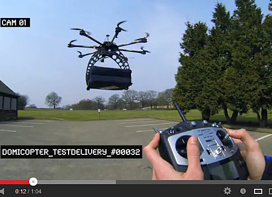 Vliegend pizza's bezorgen met een drone