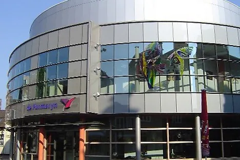 Nieuwe eigenaren grand-café de Purmaryn