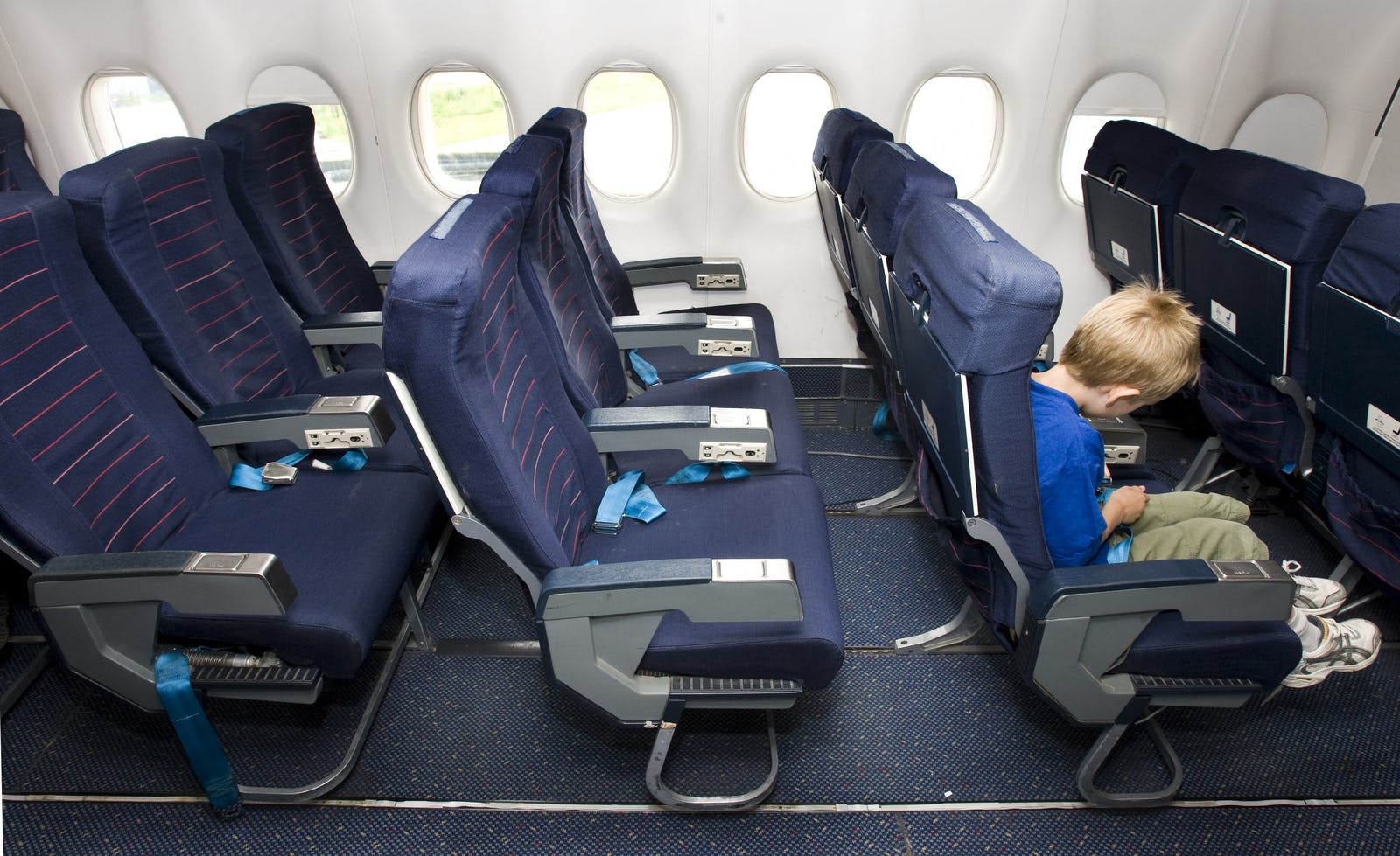 Nu ook kindvrije zones in vliegtuigen