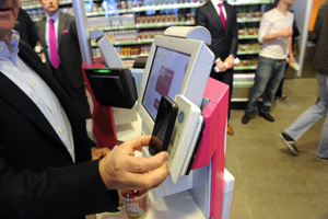 Met digitale guldencoin betalen bij Amsterdamse cafetaria