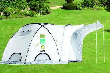 Kamperen bij Golden Tulip hotel Val Monte