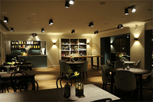 Xavier van Binsbergen heropent Mirabelle Breda