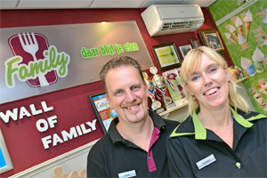 Dorpscafetaria Family Fijnaart naar mooie derde plaats in Cafetaria Top 100 2013