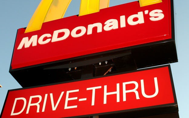 Test bij McDonald's: binnen 60 seconden leveren anders gratis lunch