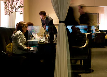 Ophef over huilende baby in driesterrenzaak Alinea