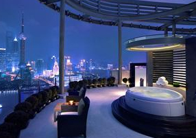 Luxe hotels lijden onder zuinige overheid