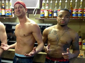 Na bikini-barista nu ook blote-bast-barista