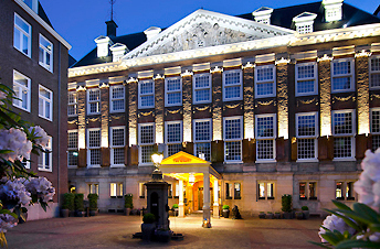 Jaarwinst Accor omhoog