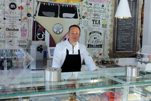 IJssalon Luc Blok in Wassenaar vernieuwd