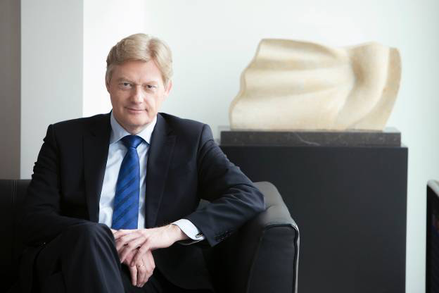 Van Rijn niet tevreden over naleving rookverbod