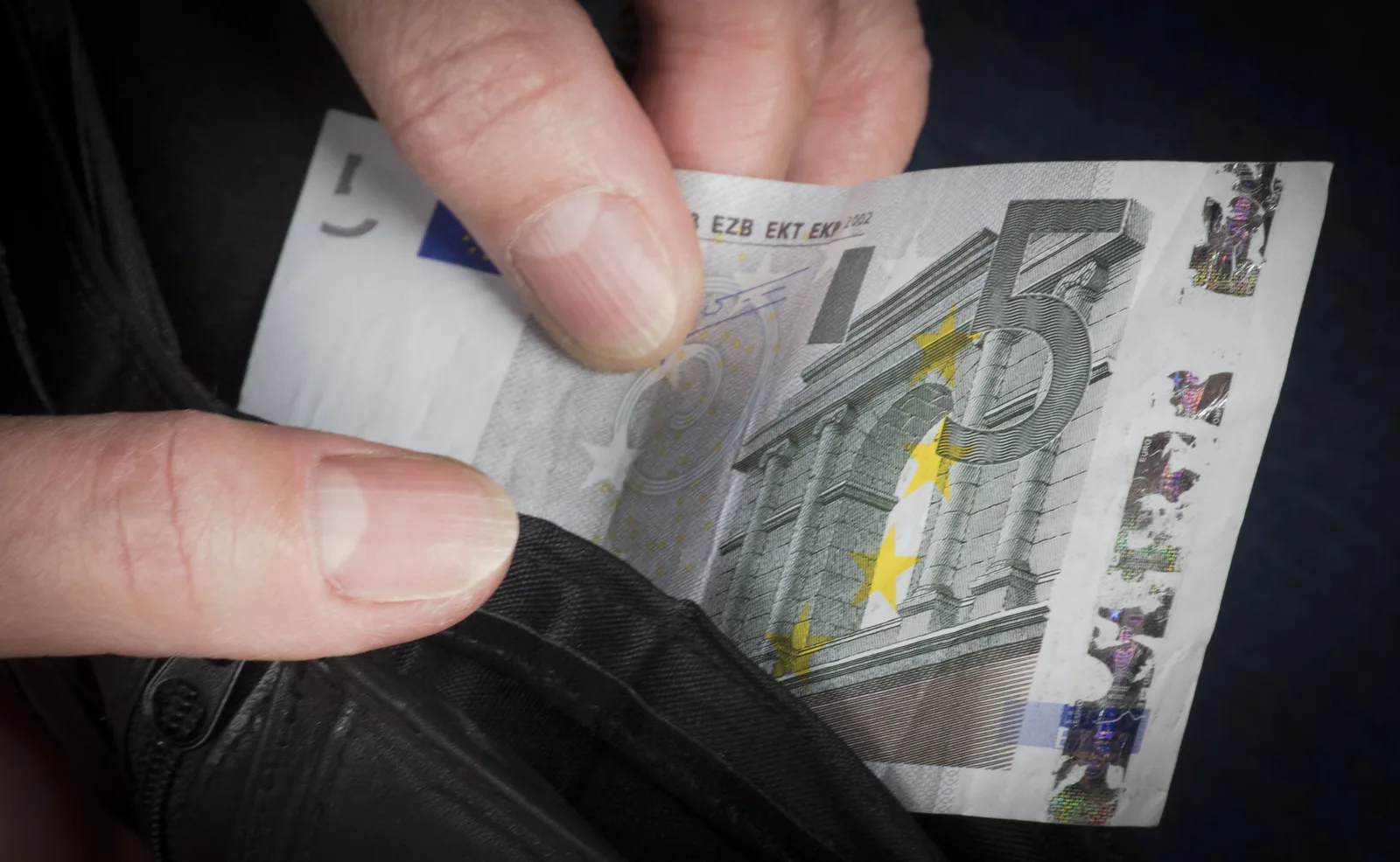 Uitgaan bezuinigingspost nummer één