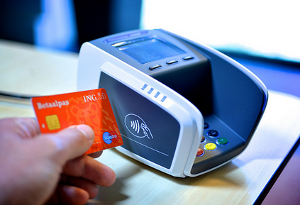 Contactloos betalen neemt vlucht