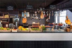 Casa400 opent met East57 crossover f&b concept