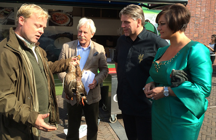 Koks en jagers zetten wild op kaart bij publiek en politiek