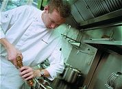 'Economische groei reden voor nieuwe horeca-cao