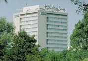 Moszkowicz spreekt in Holiday Inn