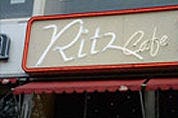 Kooistra doet café Ritz van de hand