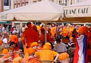 Cafés krijgen vrij baan voor oranje