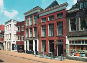 NH neemt Hotel De Ville over