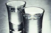 Wodka mag van allerlei grondstoffen