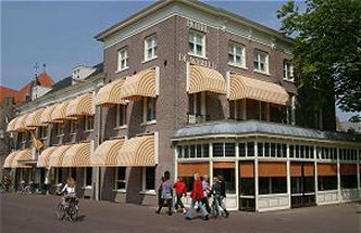 Toch 'penispaal' voor Hotel de Wereld