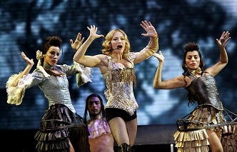 Restaurants trekken klanten met evenementenmenu's