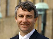 Topman Lauwers weg bij InBev NL