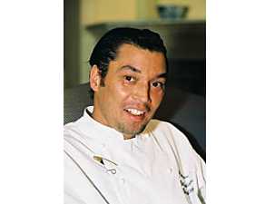 Pascal Jalhaij test nieuwe vleesvervanger Valess